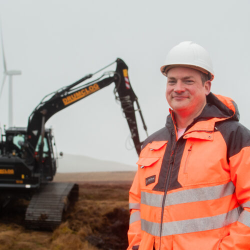 Working with local companies to maximise the benefits of our projects for the local economy